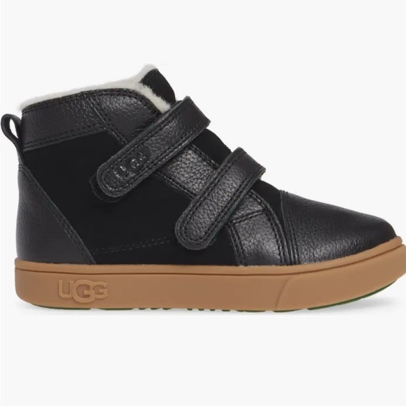 UGG Kids Black Rennon and Boots - Picture 1 of 4